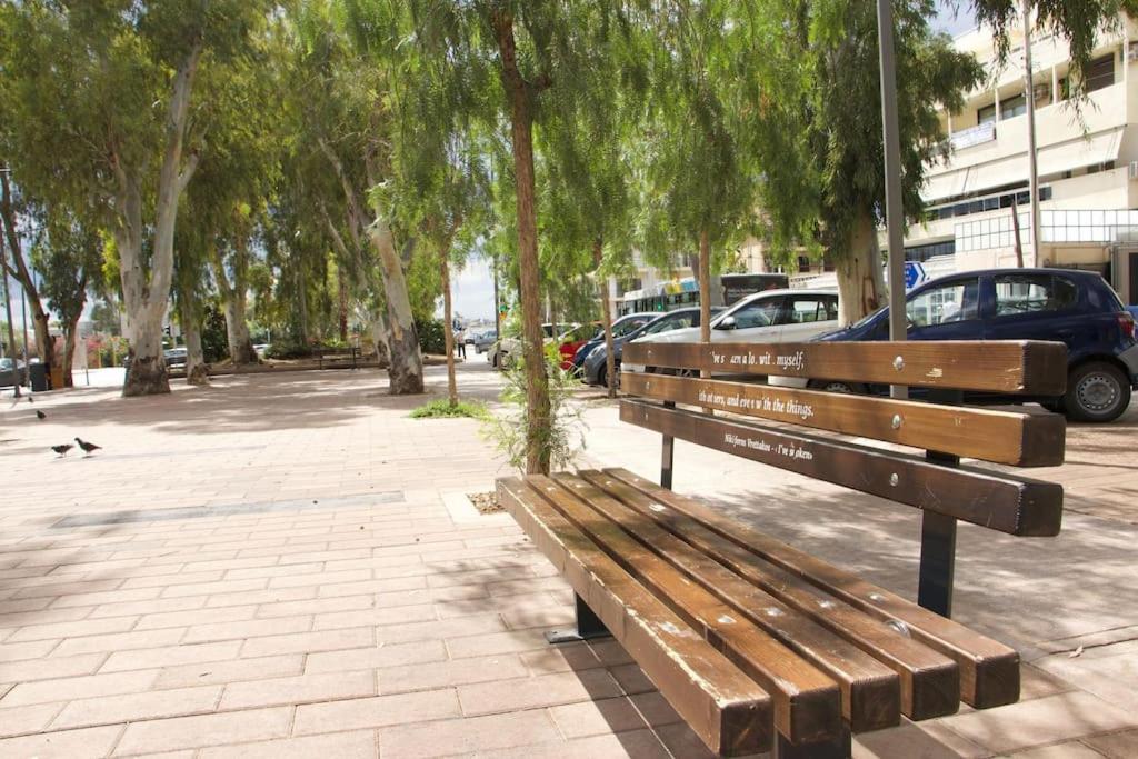 Glyfada Path Of Poets Apartment Athens Ngoại thất bức ảnh