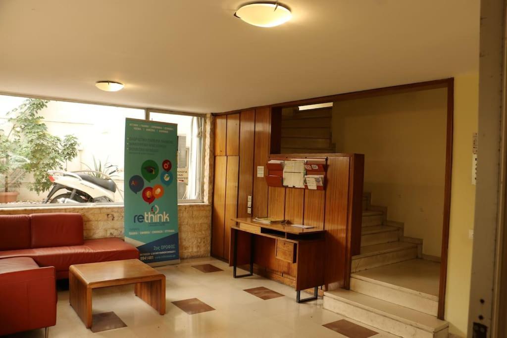 Glyfada Path Of Poets Apartment Athens Ngoại thất bức ảnh